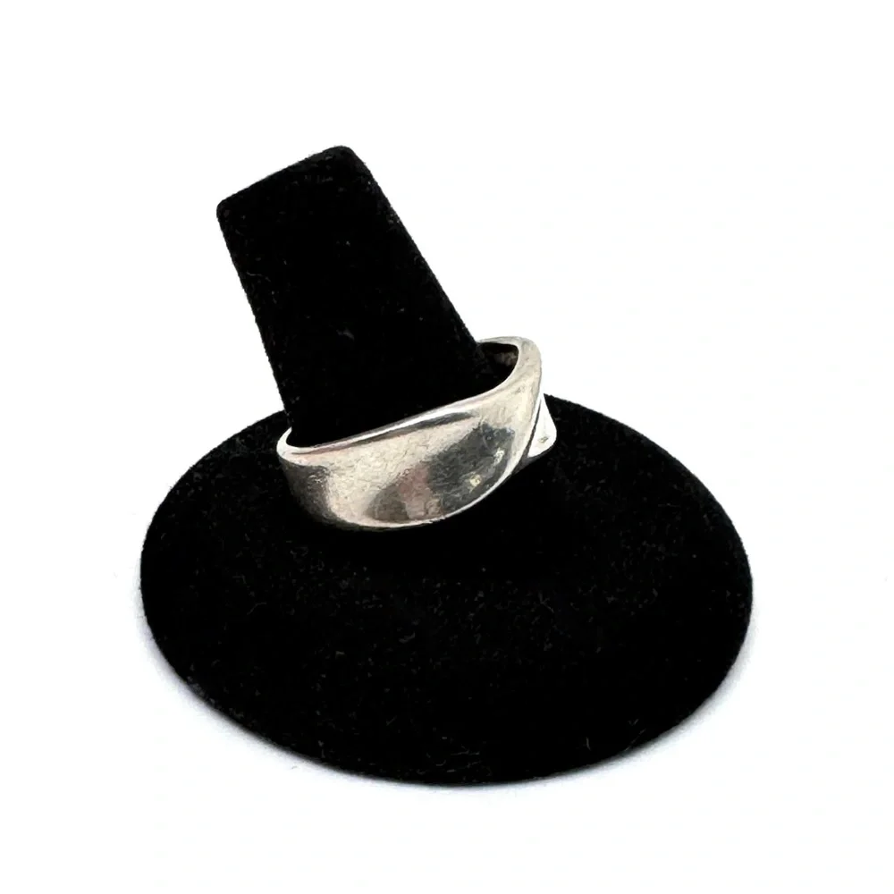 Sterling Silver Twisted Band Ring Size 10 1/2